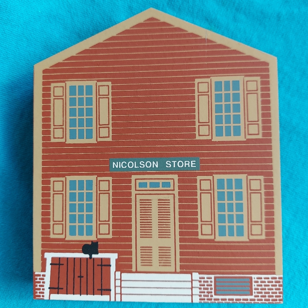 Nicolson Store _ Williamsburg, VA _ Cat's Meow Village